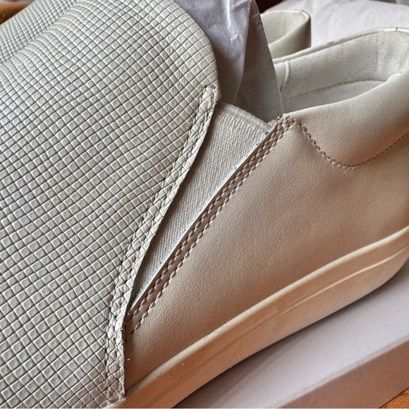 Size 10.5 Vince Farran Leather Slip On - Picture 9 of 10